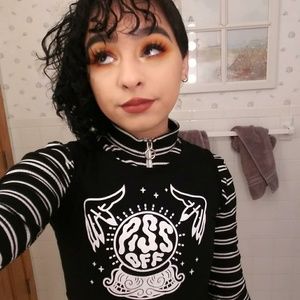 Meet your Posher, Jayme